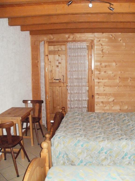 Chambre D'Hote La Petite Bergerie Abondance Exteriör bild